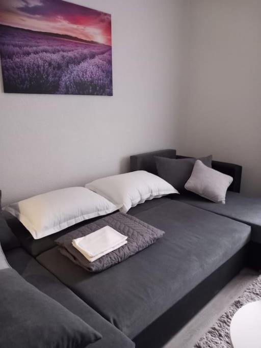 Apartment Dora-100M From The Central Beach Makarská Exteriér fotografie