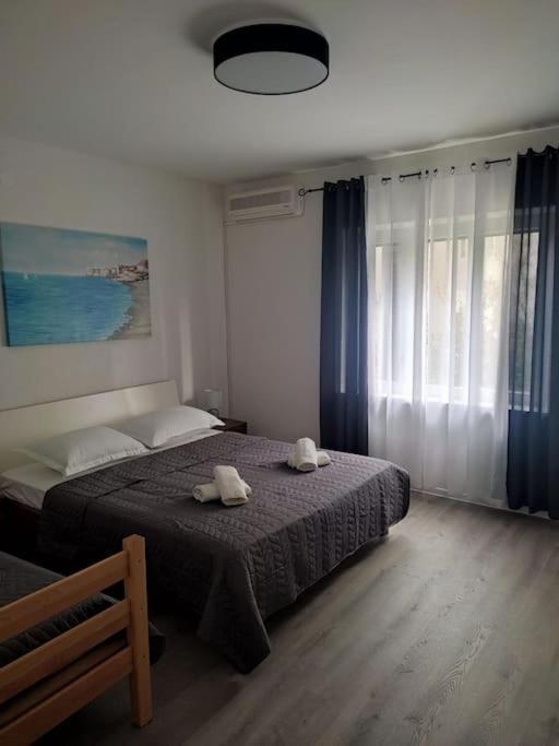 Apartment Dora-100M From The Central Beach Makarská Exteriér fotografie